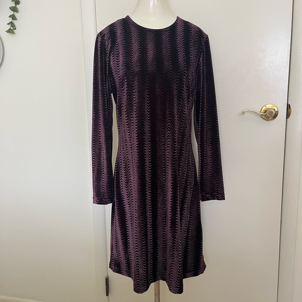 Ronni Nicole Long Sleeve Dress in Deep Purple